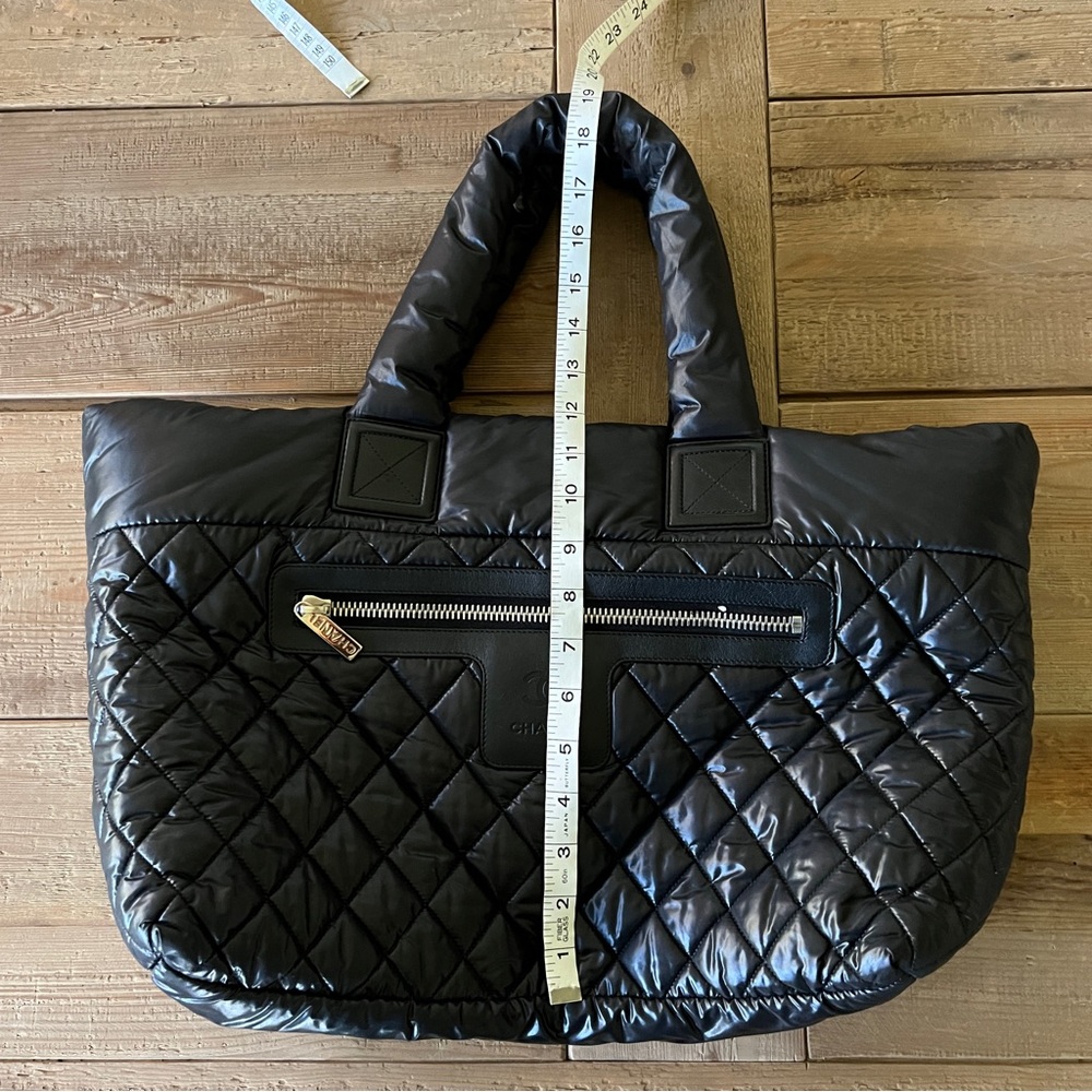 CHANEL Nylon Quilted Large Coco Cocoon Tote Black - Picture 12 of 16